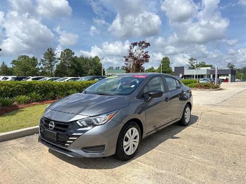 2024 Nissan Versa 1.6 S