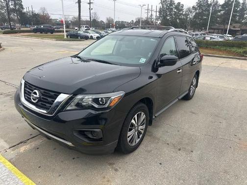 2020 Nissan Pathfinder S