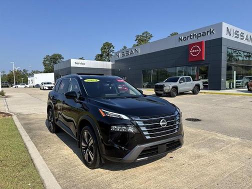 2025 Nissan Rogue SL