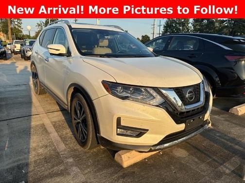 2017 Nissan Rogue SL
