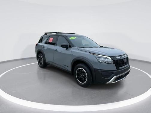 2t Gry Blk Roof 2024 Nissan Pathfinder Rock Creek