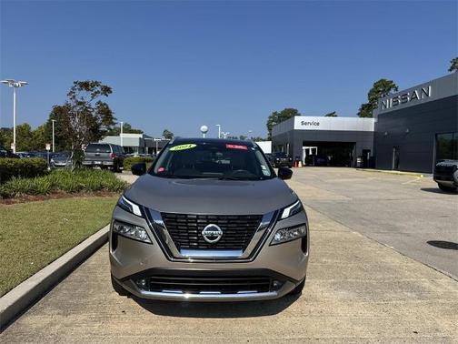 2021 Nissan Rogue Platinum