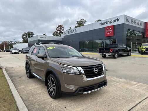 2024 Nissan Pathfinder Platinum