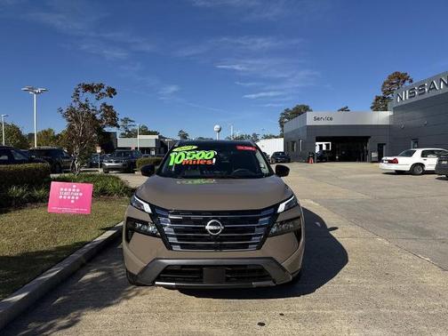 2024 Nissan Rogue SL