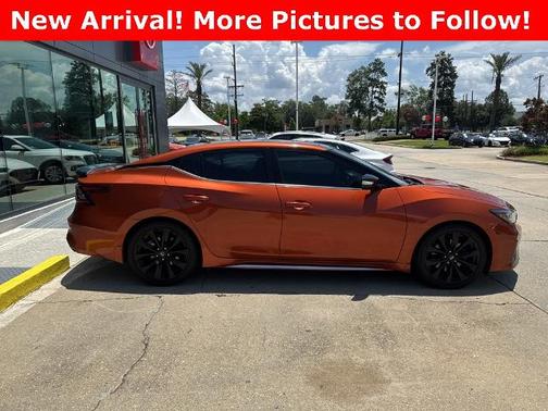 2021 Nissan Maxima SR