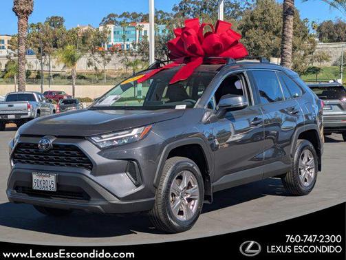 2022 Toyota RAV4 XLE