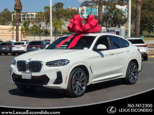 2022 BMW X4 xDrive30i