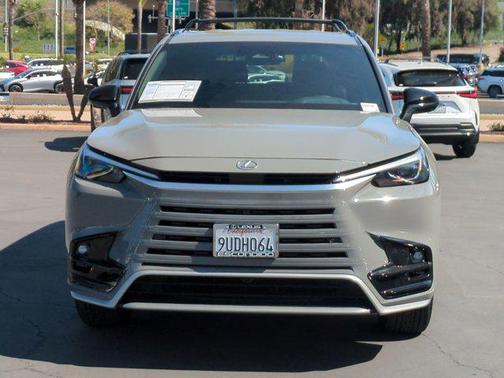 2025 Lexus TX 500h F SPORT Premium
