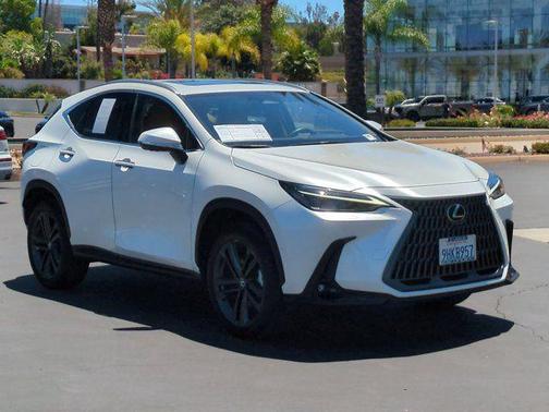 Eminent White Pearl 2024 Lexus NX 450h+ Luxury