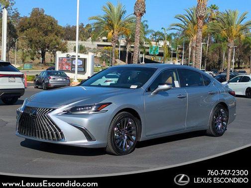 Iridium 2024 Lexus ES 300h Luxury