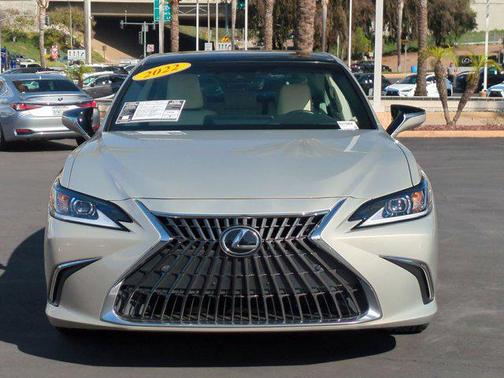 2022 Lexus ES 350 Base