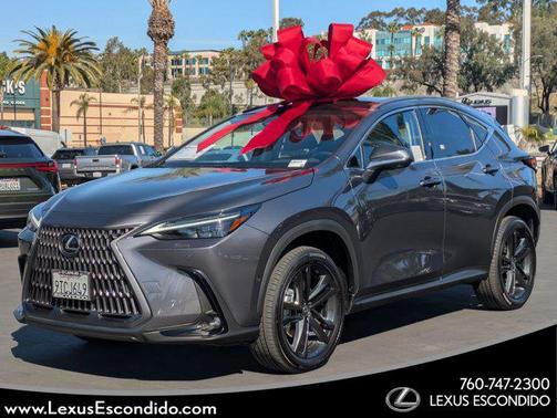 2025 Lexus NX 450h+ Luxury