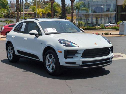 Carrara White 2021 Porsche Macan Macan