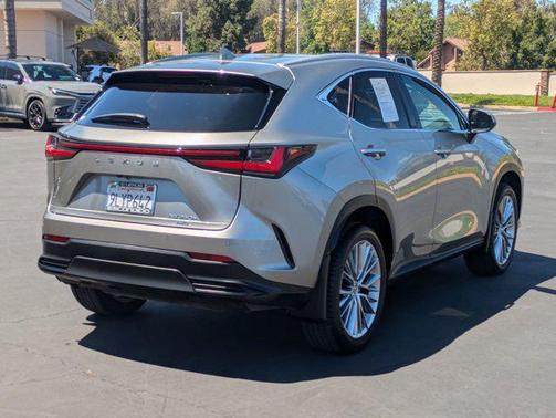 Atomic Silver 2025 Lexus NX 350h Premium