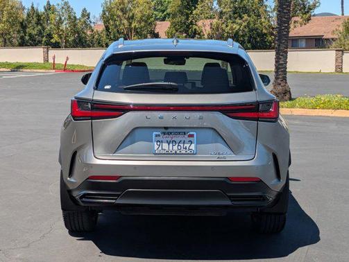 Atomic Silver 2025 Lexus NX 350h Premium