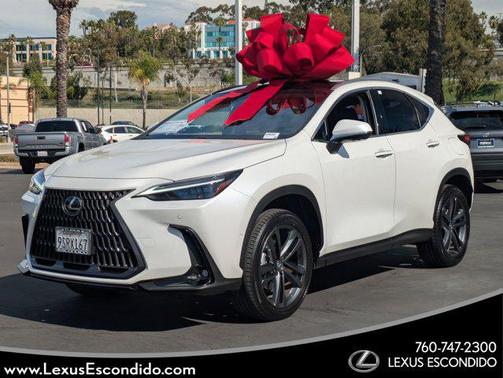 2025 Lexus NX 450h+ Luxury