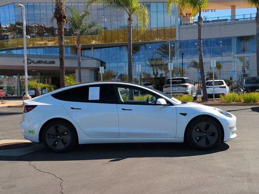 2023 Tesla Model 3 Standard Range