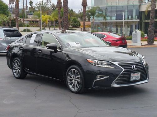 Obsidian 2016 Lexus ES 300h Base