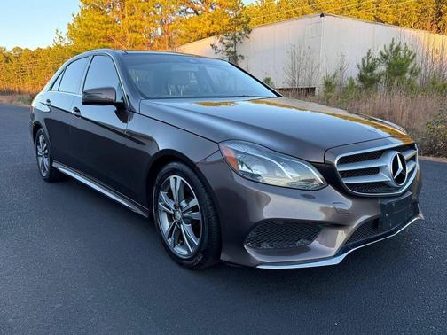 2016 Mercedes-Benz E-Class E 350 4MATIC AWD 4dr Sedan