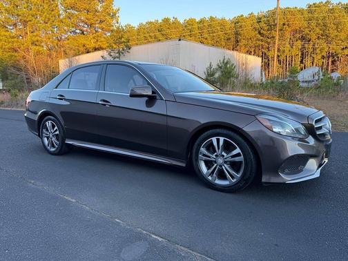 2016 Mercedes-Benz E-Class E 350 4MATIC AWD 4dr Sedan