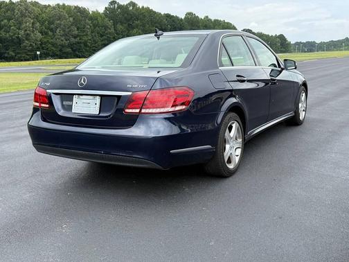 2015 Mercedes-Benz E-Class 4MATIC