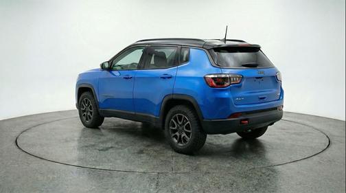 Hydro Blue Pearlcoat 2025 Jeep Compass Trailhawk