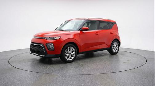 Inferno Red 2025 Kia Soul LX