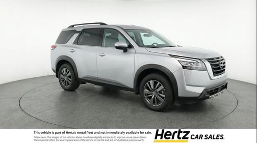 Brilliant Silver Metallic 2025 Nissan Pathfinder SV 4WD
