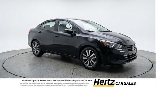 Super Black 2025 Nissan Versa 1.6 SV