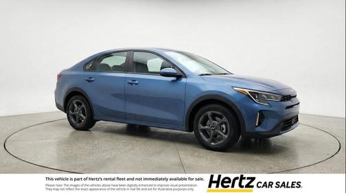 Morning Haze 2025 Kia K4 LXS