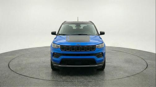 Hydro Blue Pearlcoat 2025 Jeep Compass Trailhawk