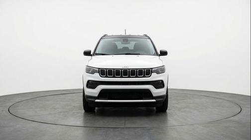 Bright White Clearcoat 2025 Jeep Compass Limited