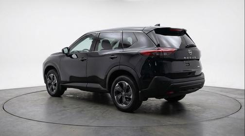 Super Black 2025 Nissan Rogue SV