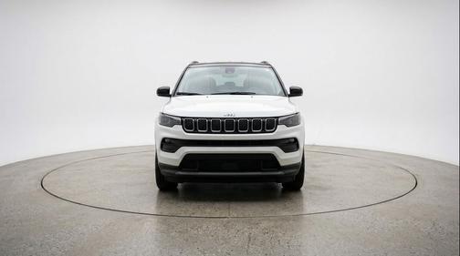 Bright White Clearcoat 2025 Jeep Compass Limited