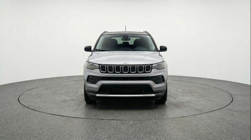 Silver Zynith Metallic Clearcoat 2025 Jeep Compass Limited