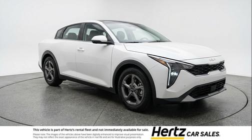 Snow White Pearl 2025 Kia K4 LXS