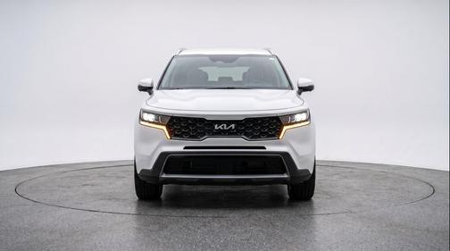 Glacial White Pearl 2024 Kia Sorento S