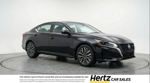 Super Black 2025 Nissan Altima SV FWD