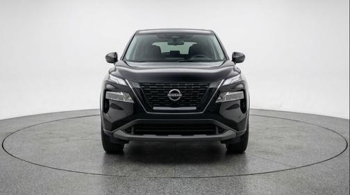 Super Black 2025 Nissan Rogue SV
