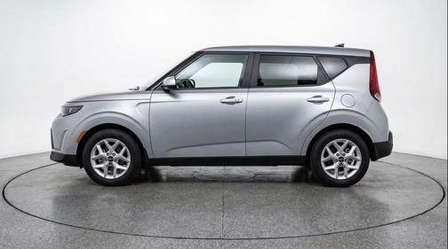 Steel Gray 2025 Kia Soul LX