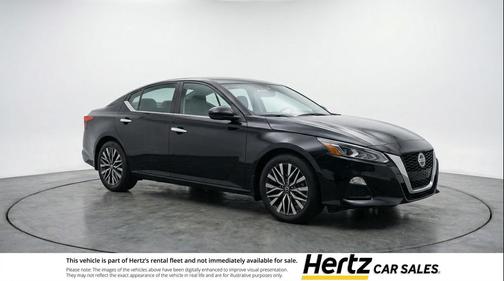 Super Black 2025 Nissan Altima SV FWD