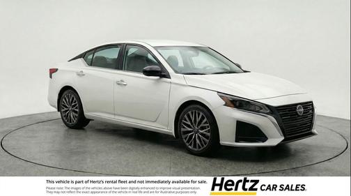 Glacier White 2025 Nissan Altima SV FWD