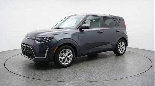 Gravity Gray 2025 Kia Soul LX
