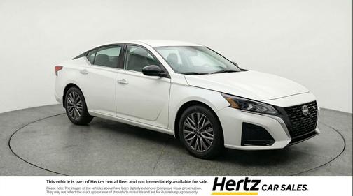 Glacier White 2025 Nissan Altima SV FWD