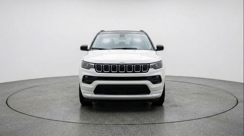 Bright White Clearcoat 2025 Jeep Compass Limited