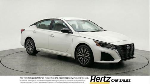 Glacier White 2025 Nissan Altima SV FWD