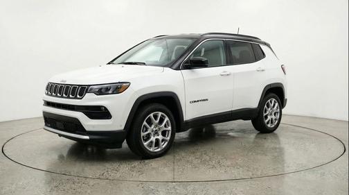 Bright White Clearcoat 2025 Jeep Compass Limited