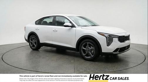 Snow White Pearl 2025 Kia K4 LXS