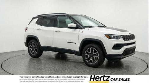 Bright White Clearcoat 2025 Jeep Compass Trailhawk