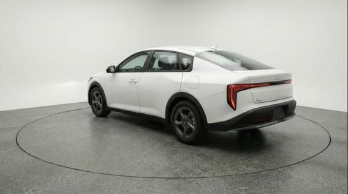 Snow White Pearl 2025 Kia K4 LXS